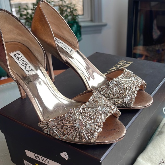 Badgley Mischka | Shoes | Badgley Mischka Maria Rose Gold